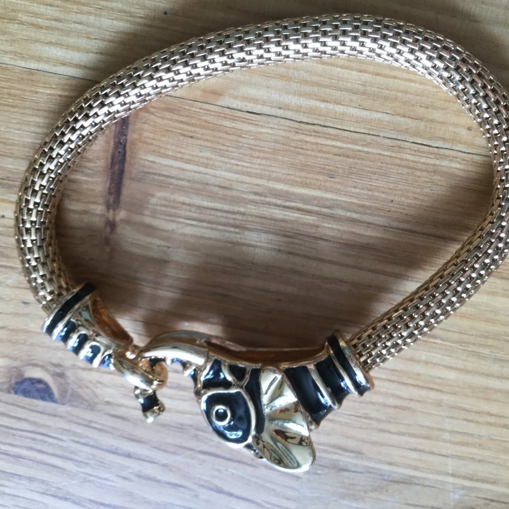 stretch bracelet